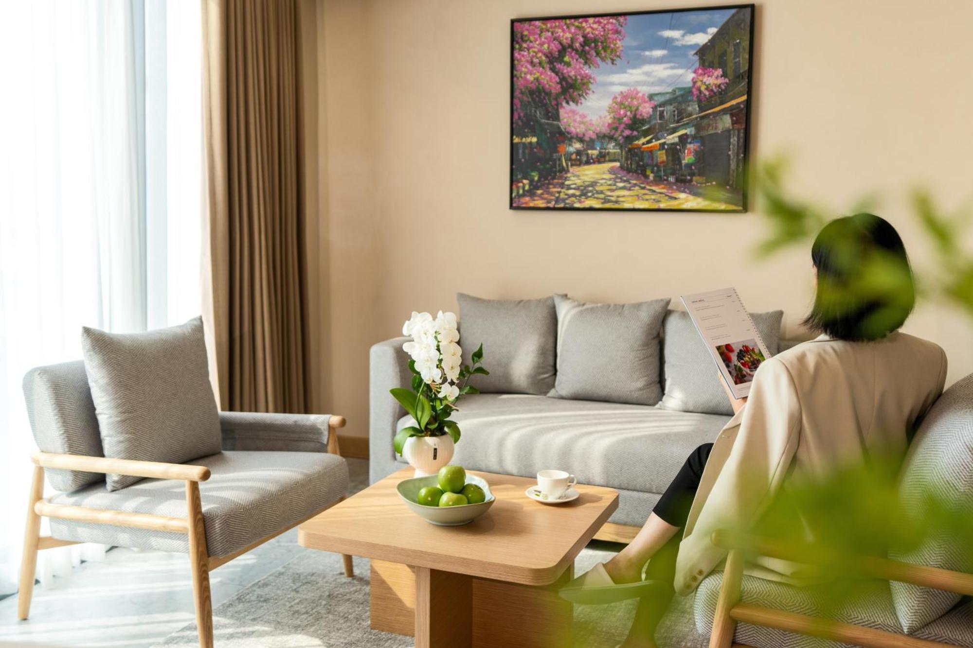The Five Suites Lilas Hanoi Exteriör bild